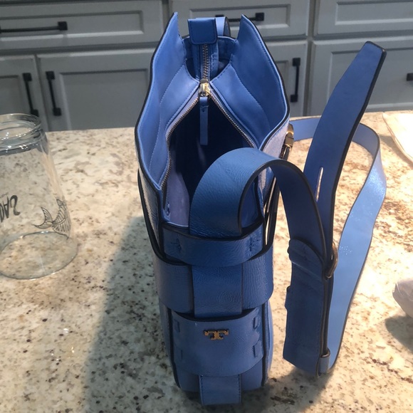 Tory Burch Gemini Link Crossbody - Picture 6 of 6